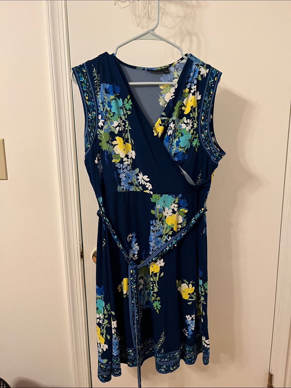 Apt. 9 Navy Floral Wrap Midi Dress with Yellow & Blue Blooms